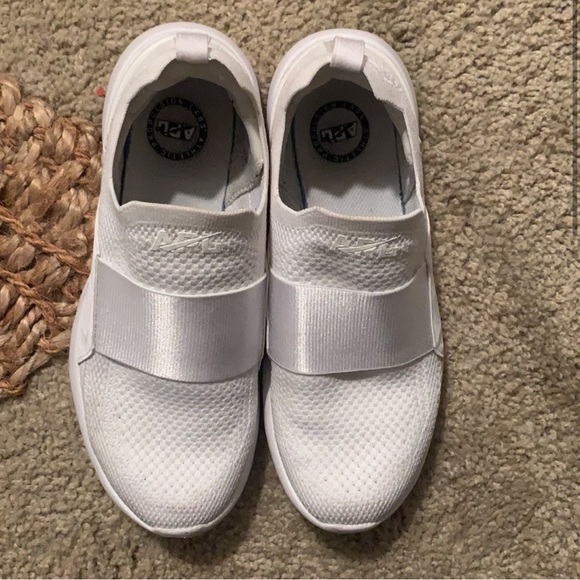 APL TechLoom Bliss Knit - Picture 2 of 3